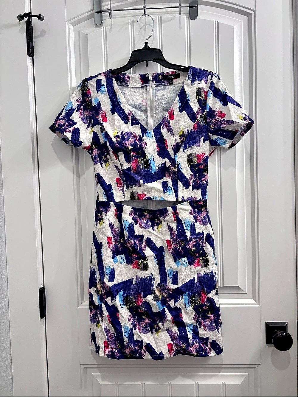 Very J Abstract Print Mini Dress Size Small Like New